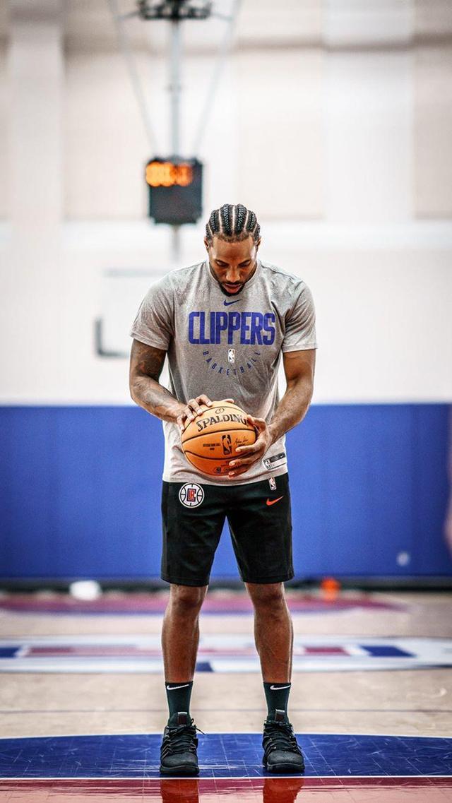 劳拉曝光后 劳拉曝光后